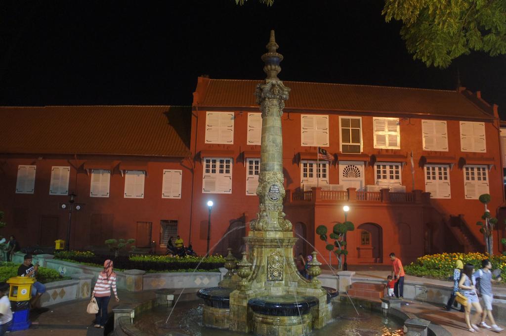 Hotel Zamburger Heritage Melaka Exterior photo